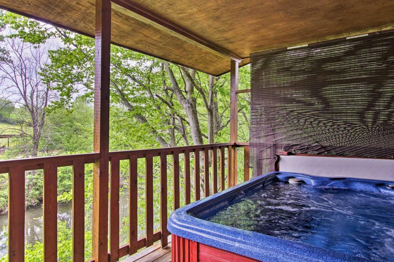 River Rush- Cozy Riverfront Cabin 5 Mi To Pigeon Forge Sevierville Exterior photo